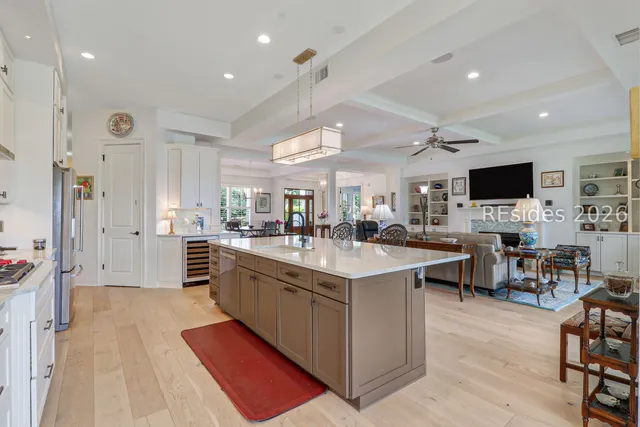 $1,635,000 | 7 Reflection Point, Bluffton, SC 29910