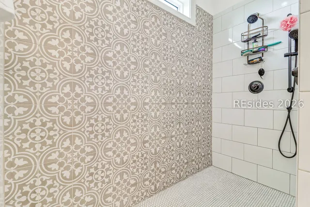 $1,635,000 | 7 Reflection Point, Bluffton, SC 29910