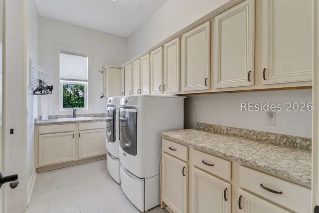 $1,635,000 | 7 Reflection Point, Bluffton, SC 29910