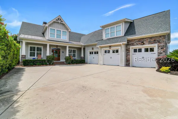 $1,575,000 | 7 Reflection Point, Bluffton, SC 29910