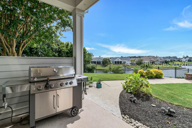 $1,635,000 | 7 Reflection Point, Bluffton, SC 29910