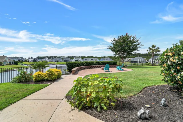 $1,635,000 | 7 Reflection Point, Bluffton, SC 29910