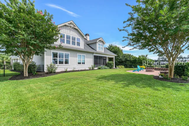 $1,635,000 | 7 Reflection Point, Bluffton, SC 29910