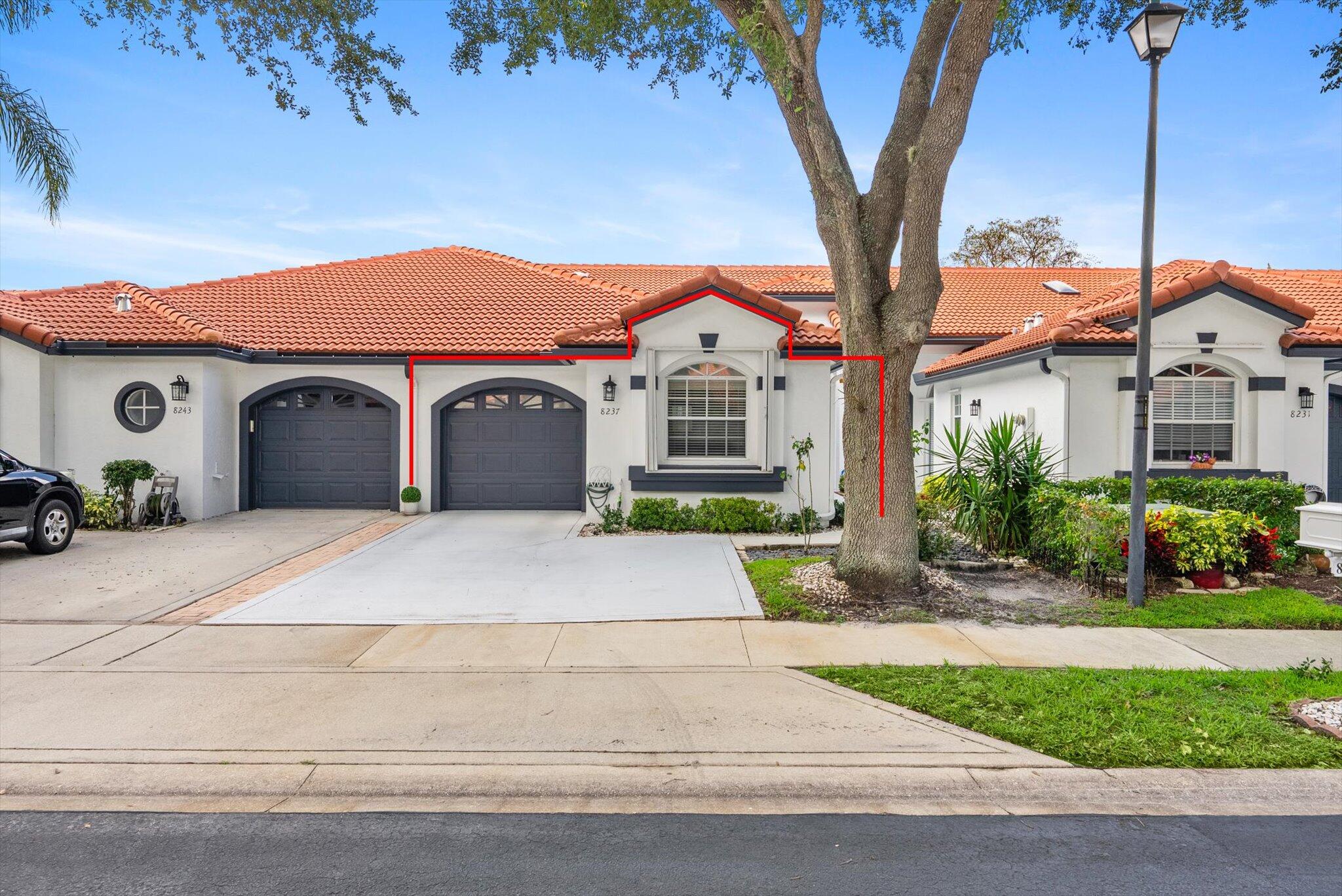 8237 Vía Di Veneto Boca Raton, FL 33496 - Photo 2 of 37 01-2