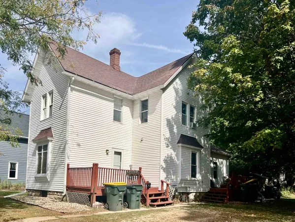 $275,000 | 541 North Main Street, Richland Center, WI 53581