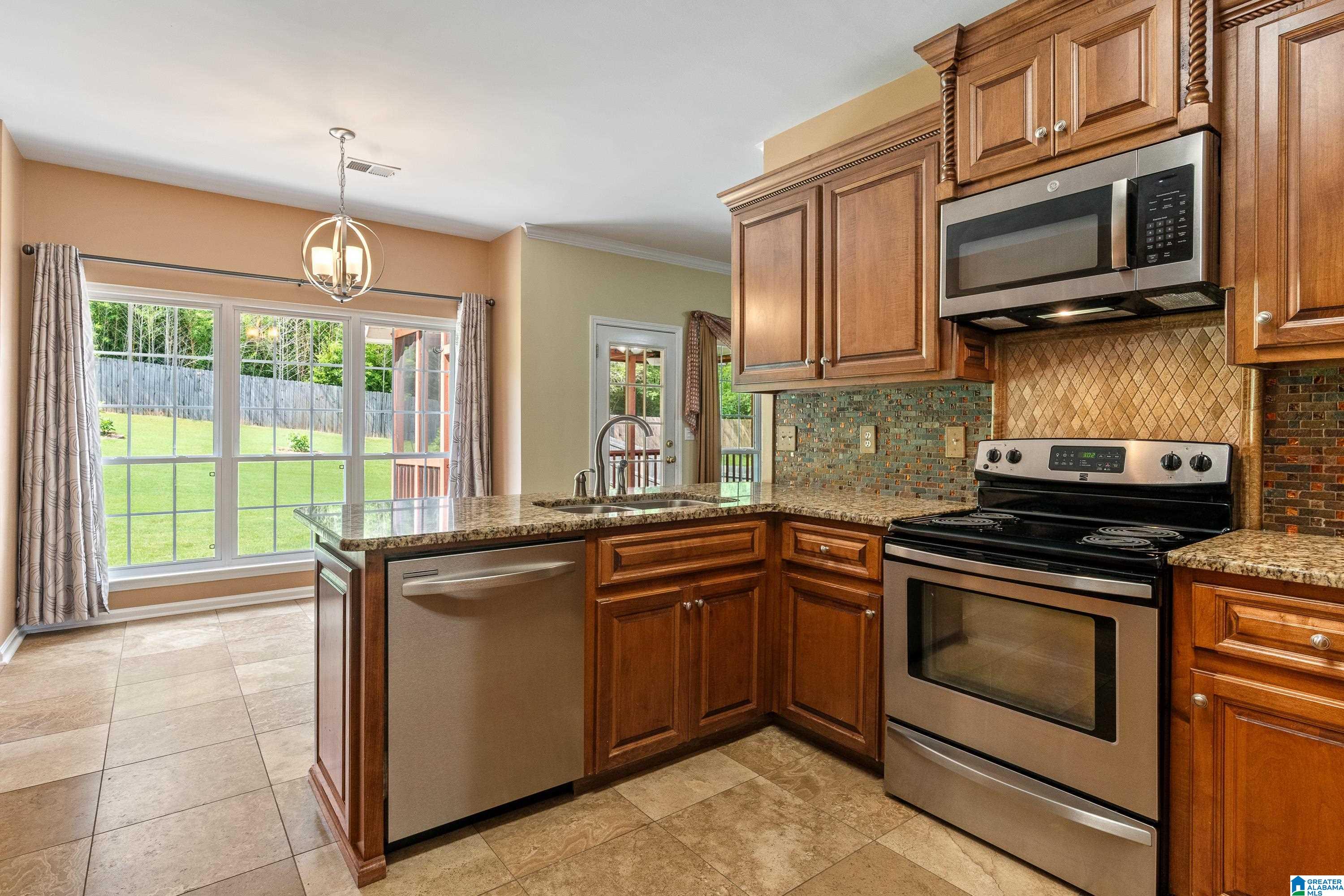 648 Clearview Road Birmingham, AL 35226 - Photo 8 of 43
