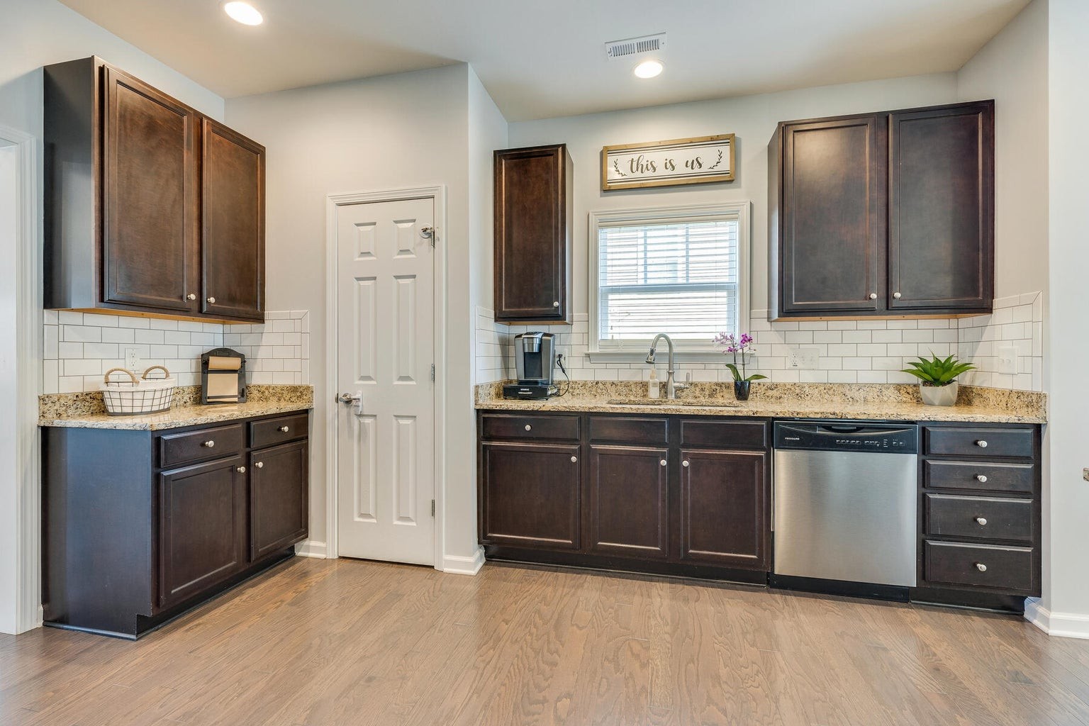 619 Suffolk Road Johnson City, TN 37615 - Photo 18 of 62