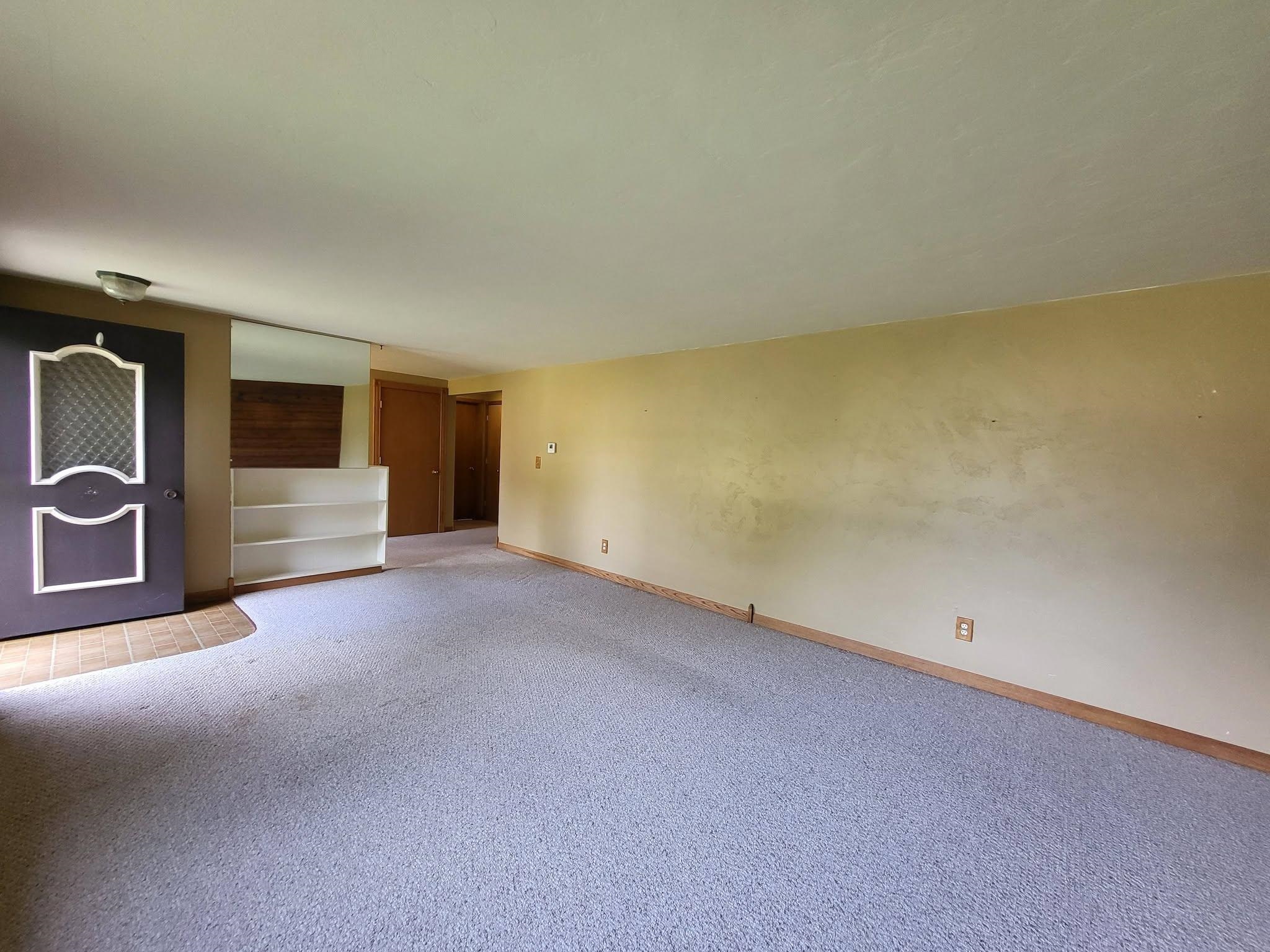 1703 Plank Road Menasha, WI 54952 - Photo 10 of 33 Gallery Image 10