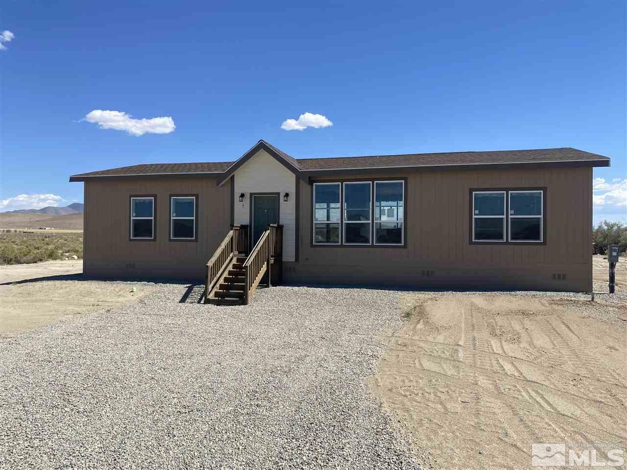 7 Basque Lane Yerington, NV 89447 - Photo 1 of 24 Photo 1