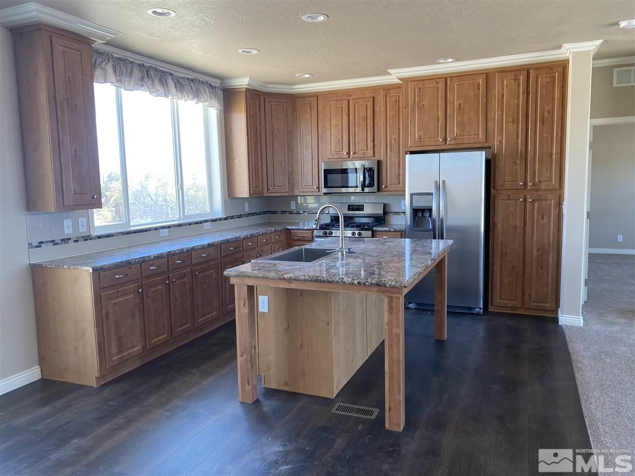 7 Basque Lane Yerington, NV 89447 - Photo 4 of 24 Photo 4