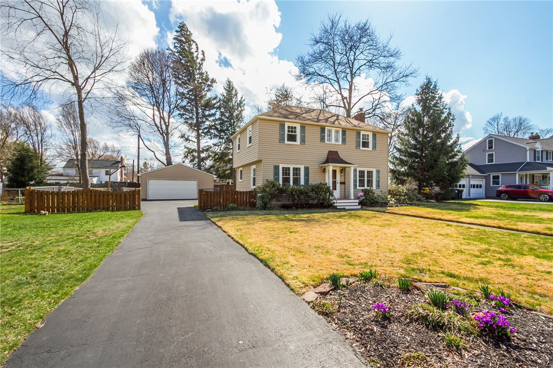 157 Daley Boulevard Irondequoit, NY 14617 - Photo 2 of 41