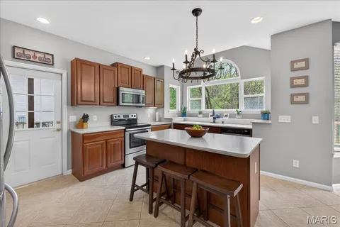 $474,900 | 150 Silverstone Circle, Byrnes Mill, MO 63051