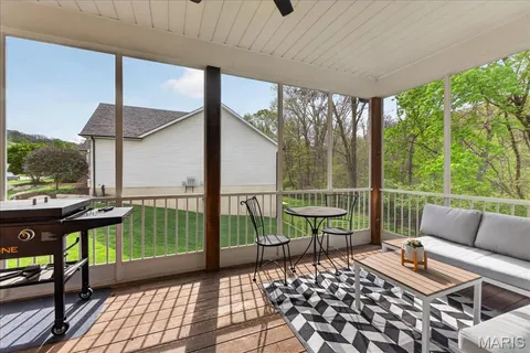 $474,900 | 150 Silverstone Circle, Byrnes Mill, MO 63051