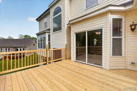$474,900 | 150 Silverstone Circle, Byrnes Mill, MO 63051
