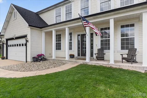 $474,900 | 150 Silverstone Circle, Byrnes Mill, MO 63051