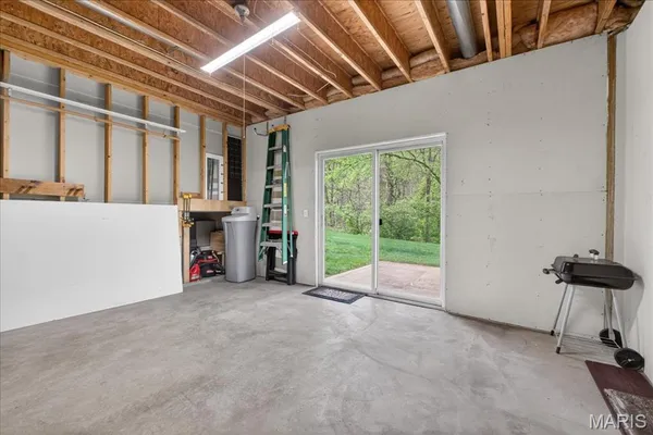 $495,000 | 150 Silverstone Circle, Byrnes Mill, MO 63051