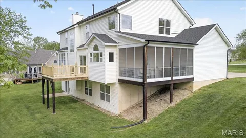 $474,900 | 150 Silverstone Circle, Byrnes Mill, MO 63051