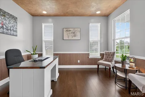 $474,900 | 150 Silverstone Circle, Byrnes Mill, MO 63051