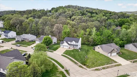 $474,900 | 150 Silverstone Circle, Byrnes Mill, MO 63051