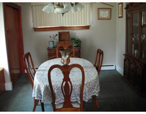 4442 Oakdale Road Butler, PA 16001 - Photo 3 of 7 Dining Room.