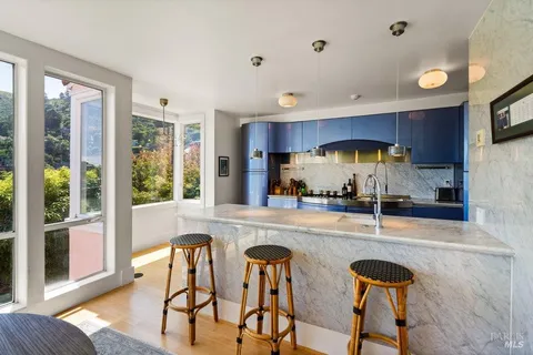 $5,000,000 | 307 North Street, Sausalito, CA 94965