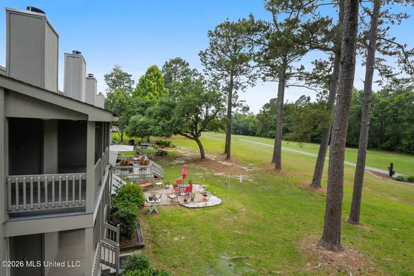 $2,500 | 250 Highpoint Drive, Diamondhead, MS 39525