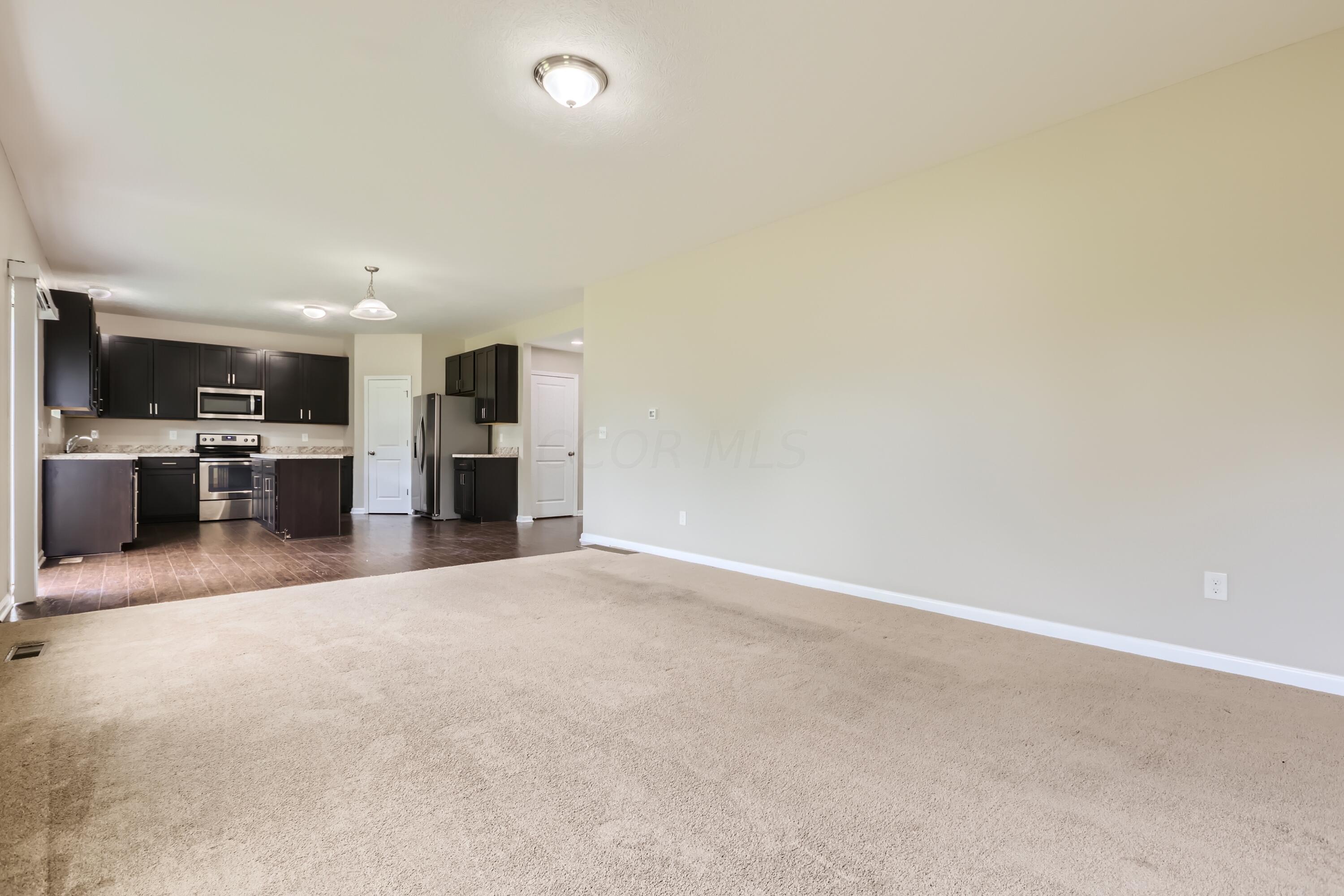 2496 Ridgeway Avenue Lancaster, OH 43130 - Photo 6 of 28 2496 Ridgeway Ave - Print Quality - 006