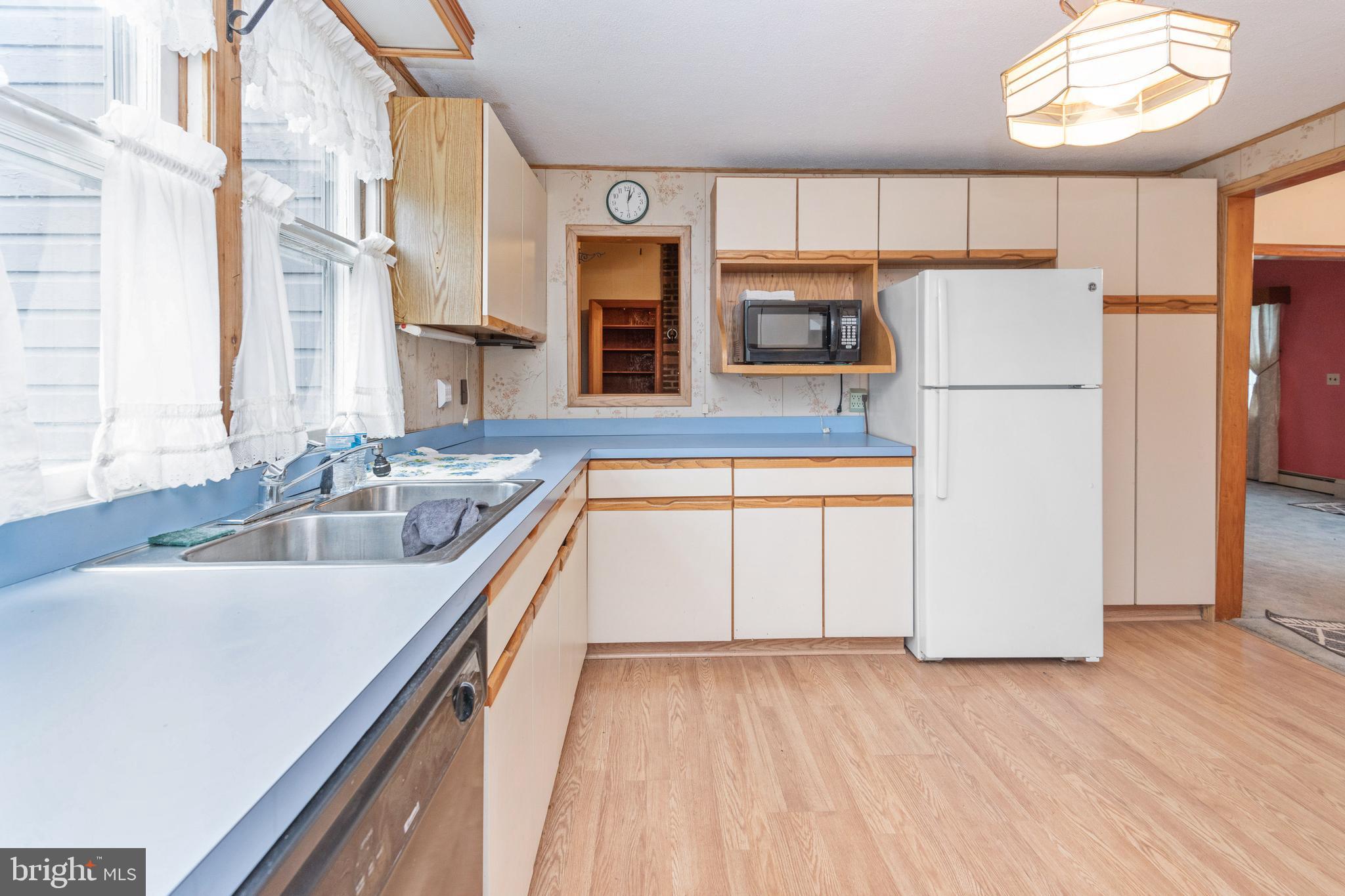 4092 A Rock Hall Road Point of Rocks, MD 21777 - Photo 8 of 26 Kitchen
