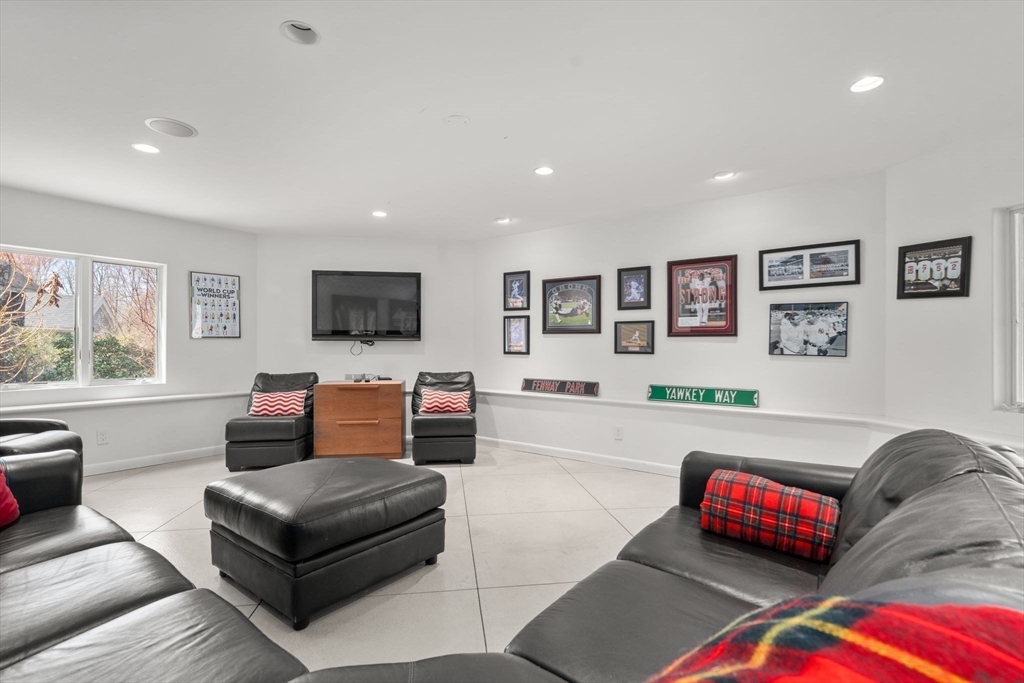 188 Glezen Lane Wayland, MA 01778 - Photo 34 of 39