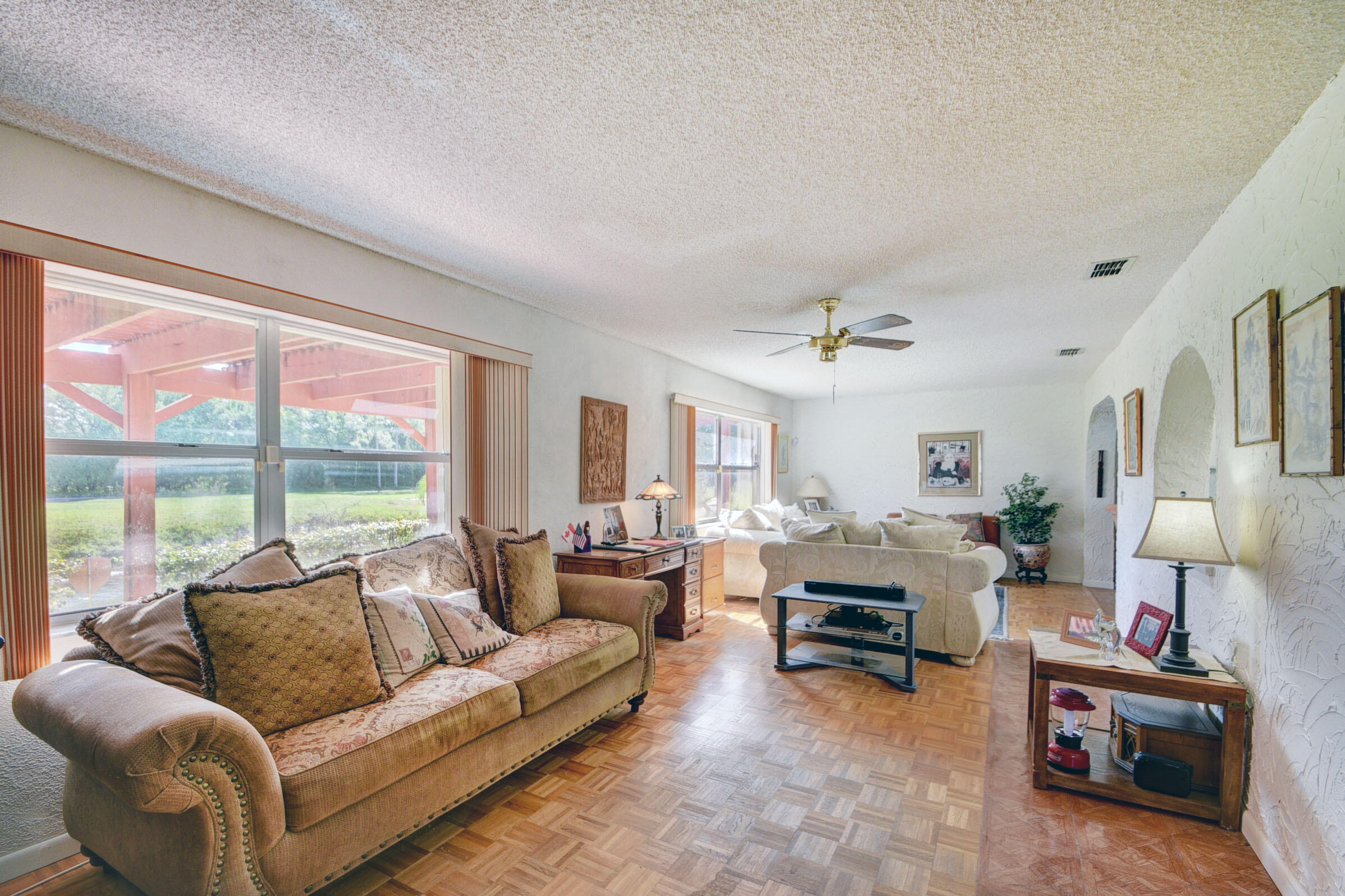 7244 Pine Forest Circle Lake Worth, FL 33467 - Photo 12 of 33 19_house (19)