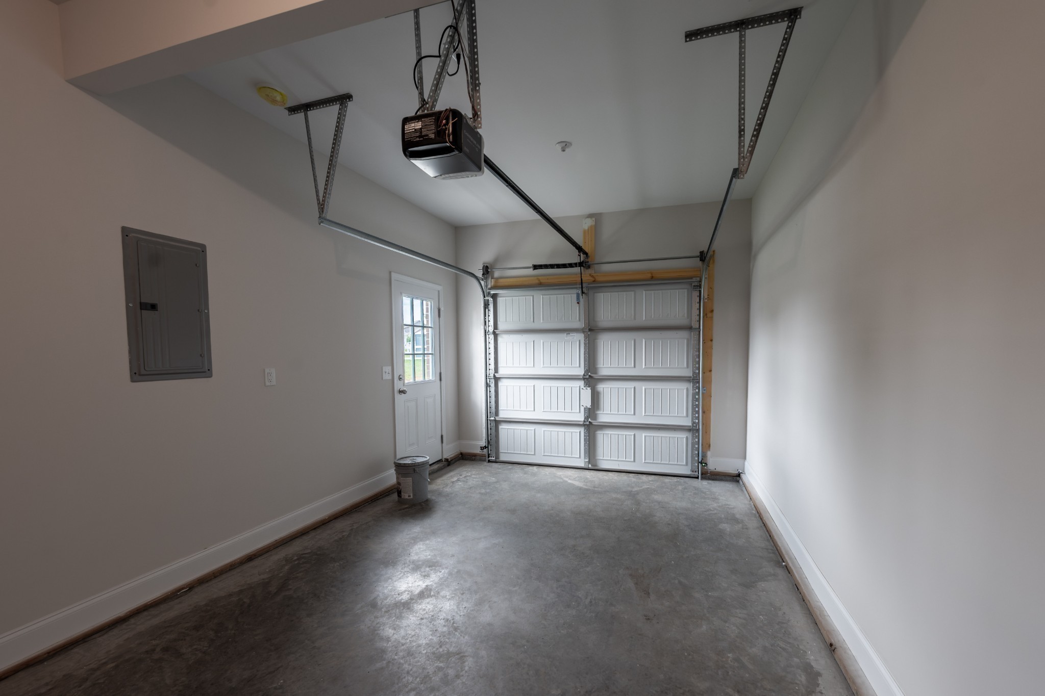 224 Franklin Street Pleasant View, TN 37146 - Photo 7 of 29 a view of an empty room with a window