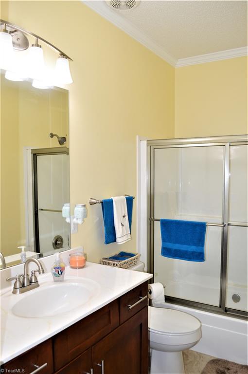 1387 Stewart Road Walnut Cove, NC 27052 - Photo 18 of 30 Hall bath