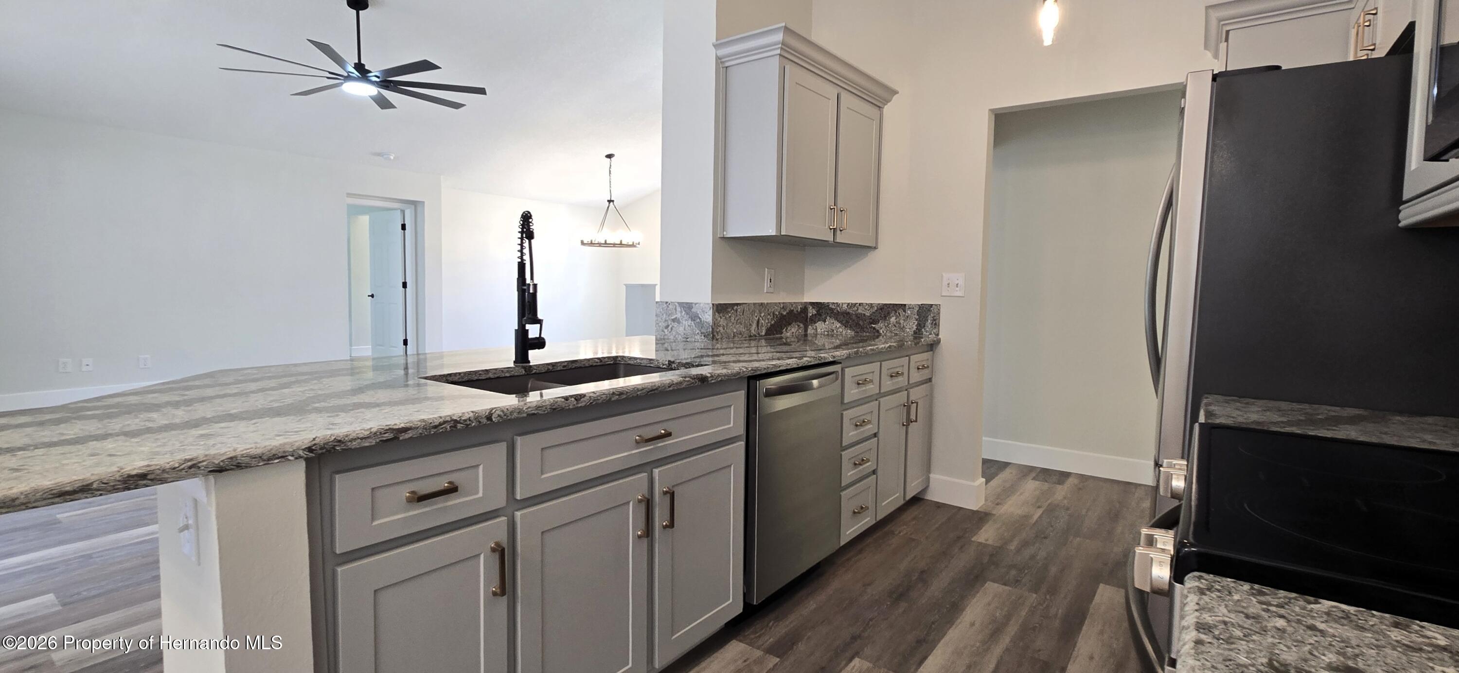 4219 Elwood Road Spring Hill, FL 34609 - Photo 13 of 64 Gallery Image 13