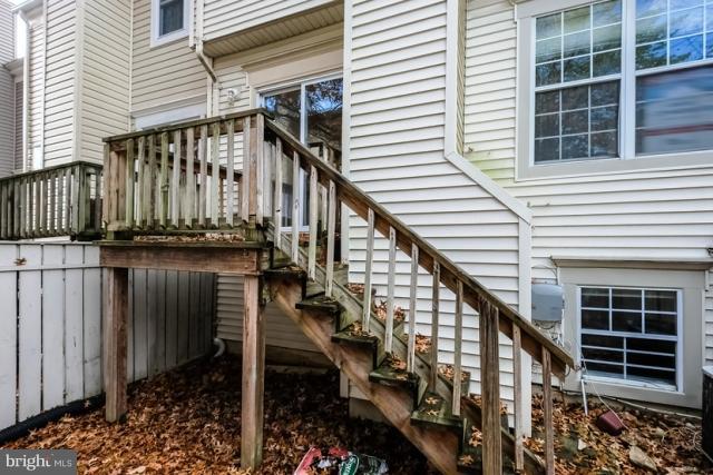 2396 Ridgehampton Court Reston, VA 20191 - Photo 5 of 15 Exterior (General)