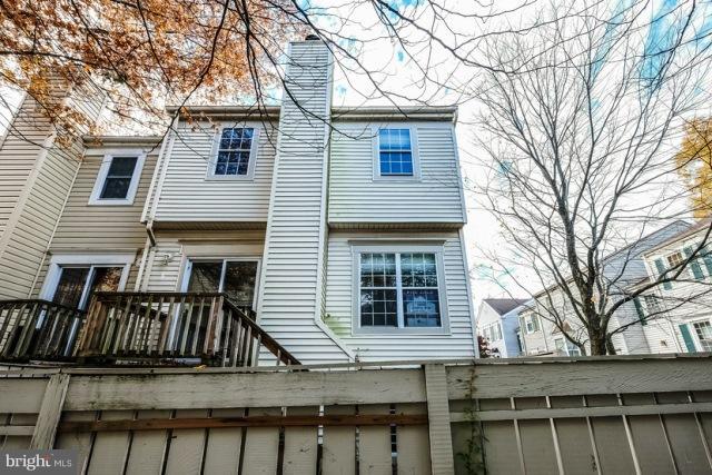 2396 Ridgehampton Court Reston, VA 20191 - Photo 7 of 15 Exterior (General)