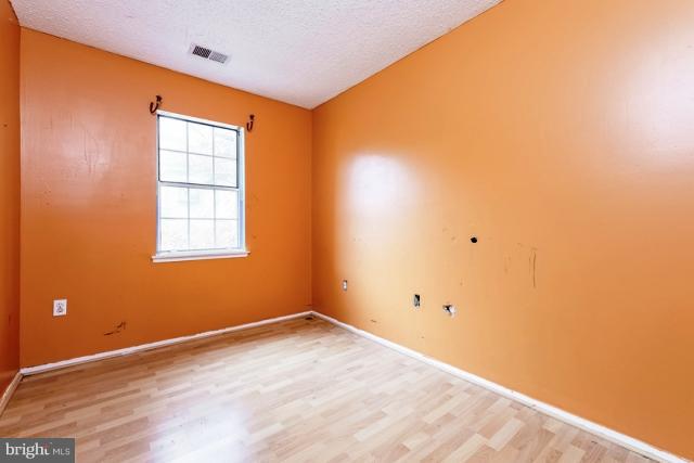 2396 Ridgehampton Court Reston, VA 20191 - Photo 8 of 15 Interior (General)
