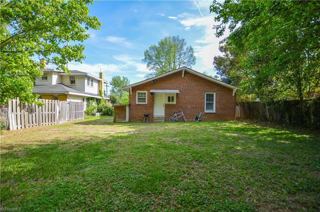 705 West Lexington Avenue High Point, NC 27262 - Photo 23 of 25