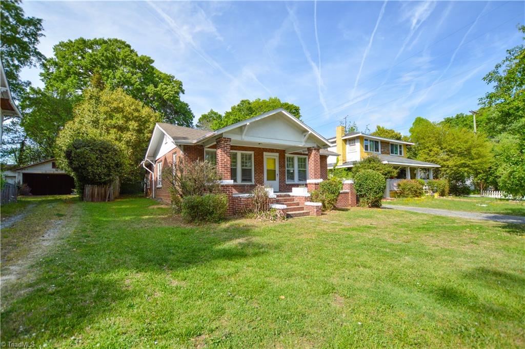705 West Lexington Avenue High Point, NC 27262 - Photo 3 of 25