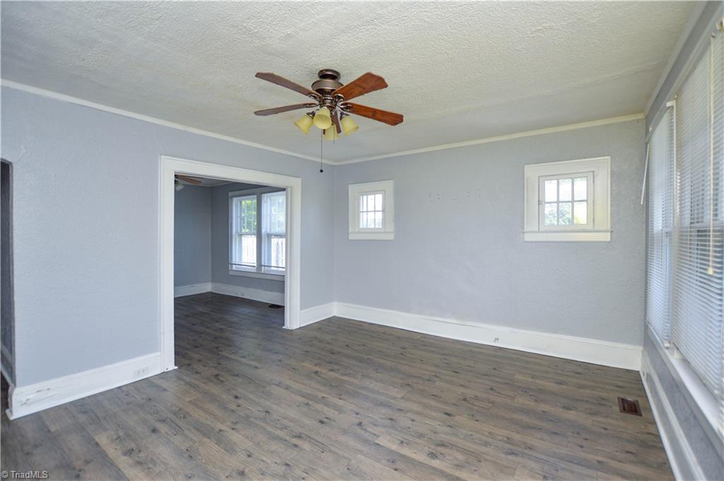 705 West Lexington Avenue High Point, NC 27262 - Photo 8 of 25