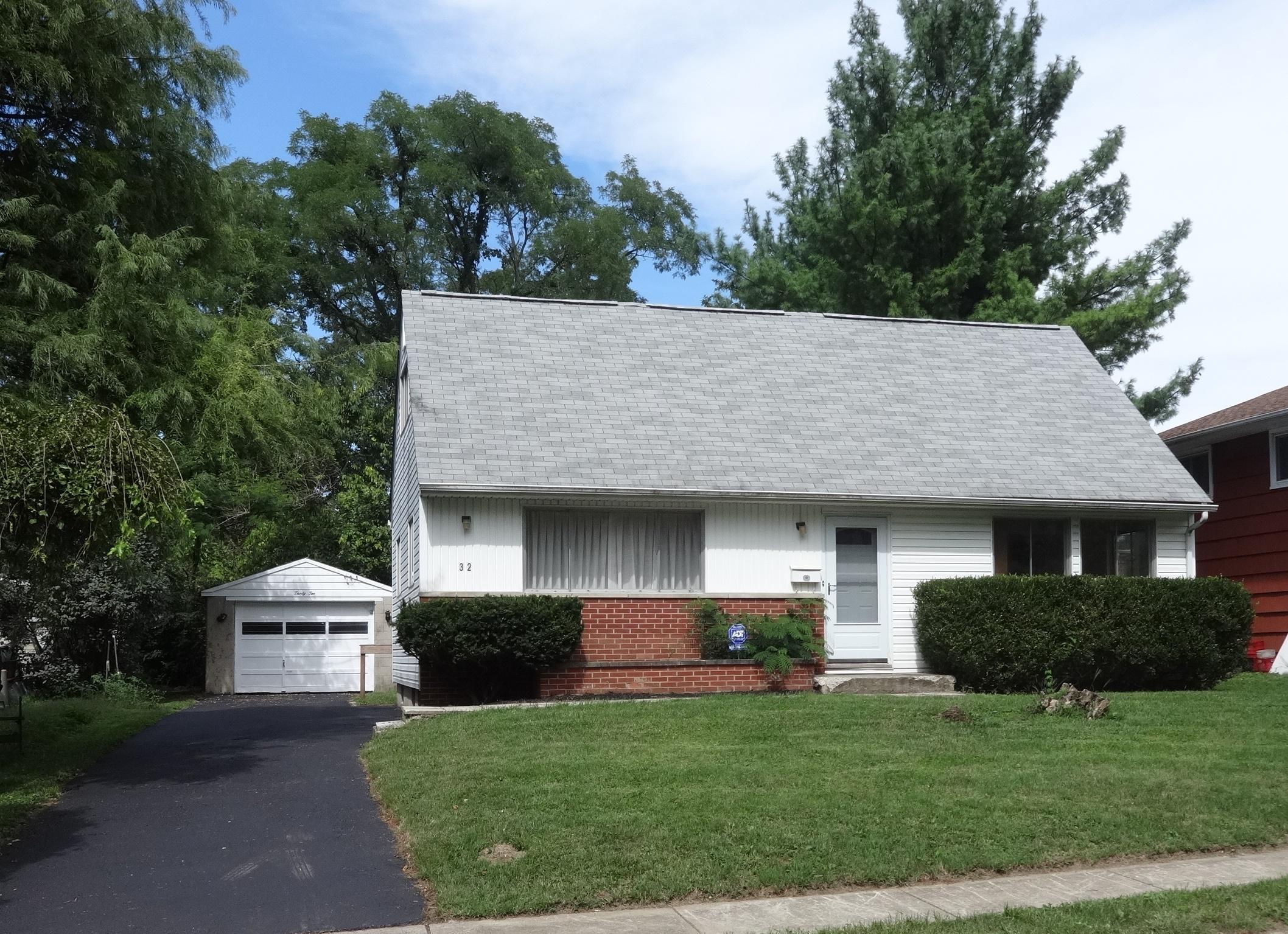 32 Chase Road Columbus, OH 43214 - Photo 1 of 33 Gallery Image 1