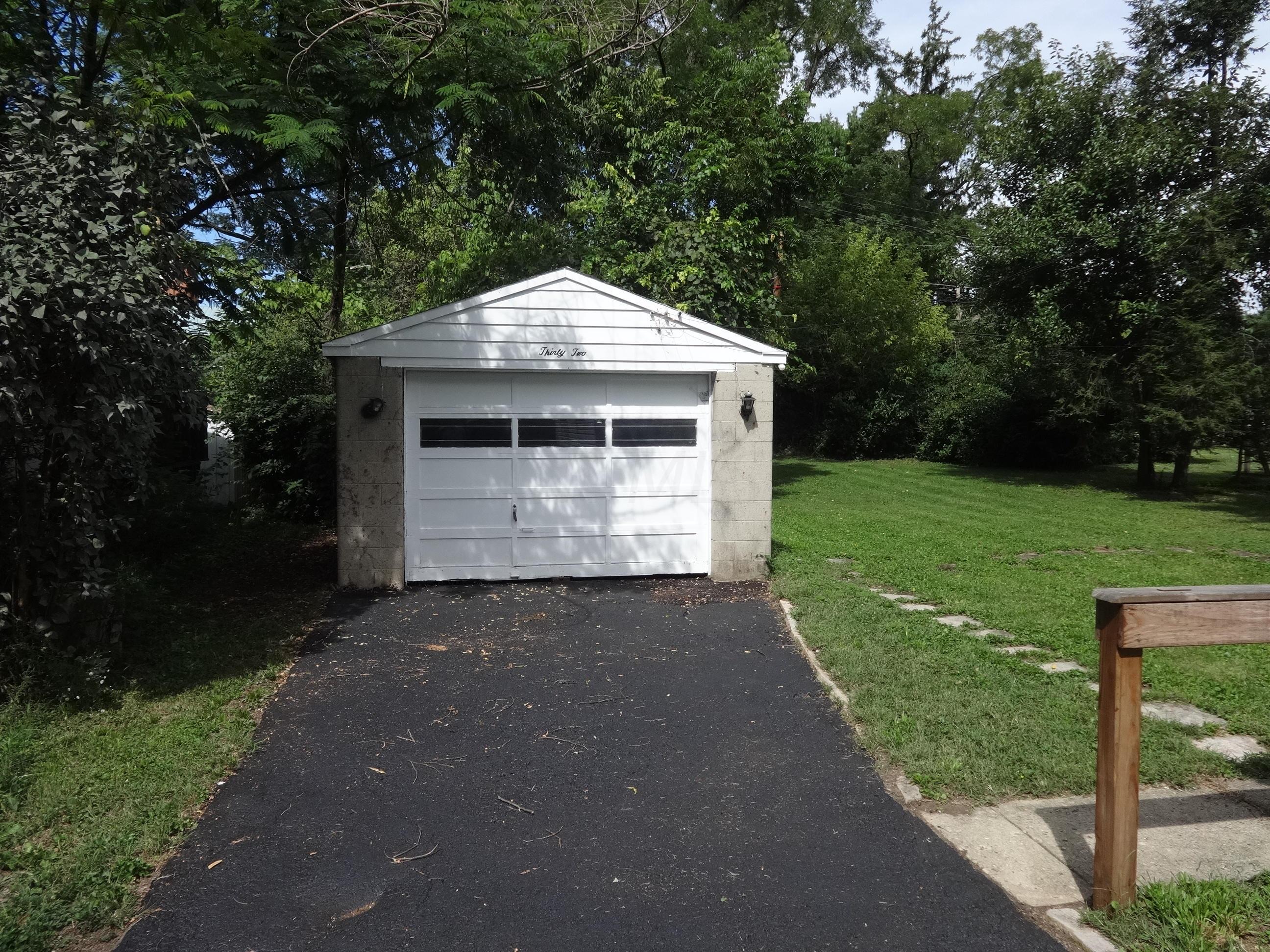 32 Chase Road Columbus, OH 43214 - Photo 32 of 33 Gallery Image 32
