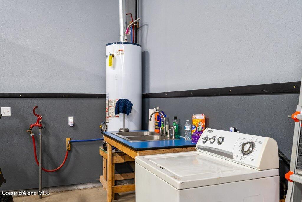 16907 North Trails End Road Rathdrum, ID 83858 - Photo 10 of 24 interior water in Shop