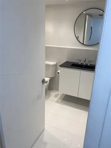 $2,000 | 8180 Geneva Court, Unit 521, Doral, FL 33166