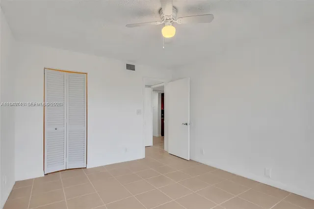 $2,000 | 8180 Geneva Court, Unit 521, Doral, FL 33166