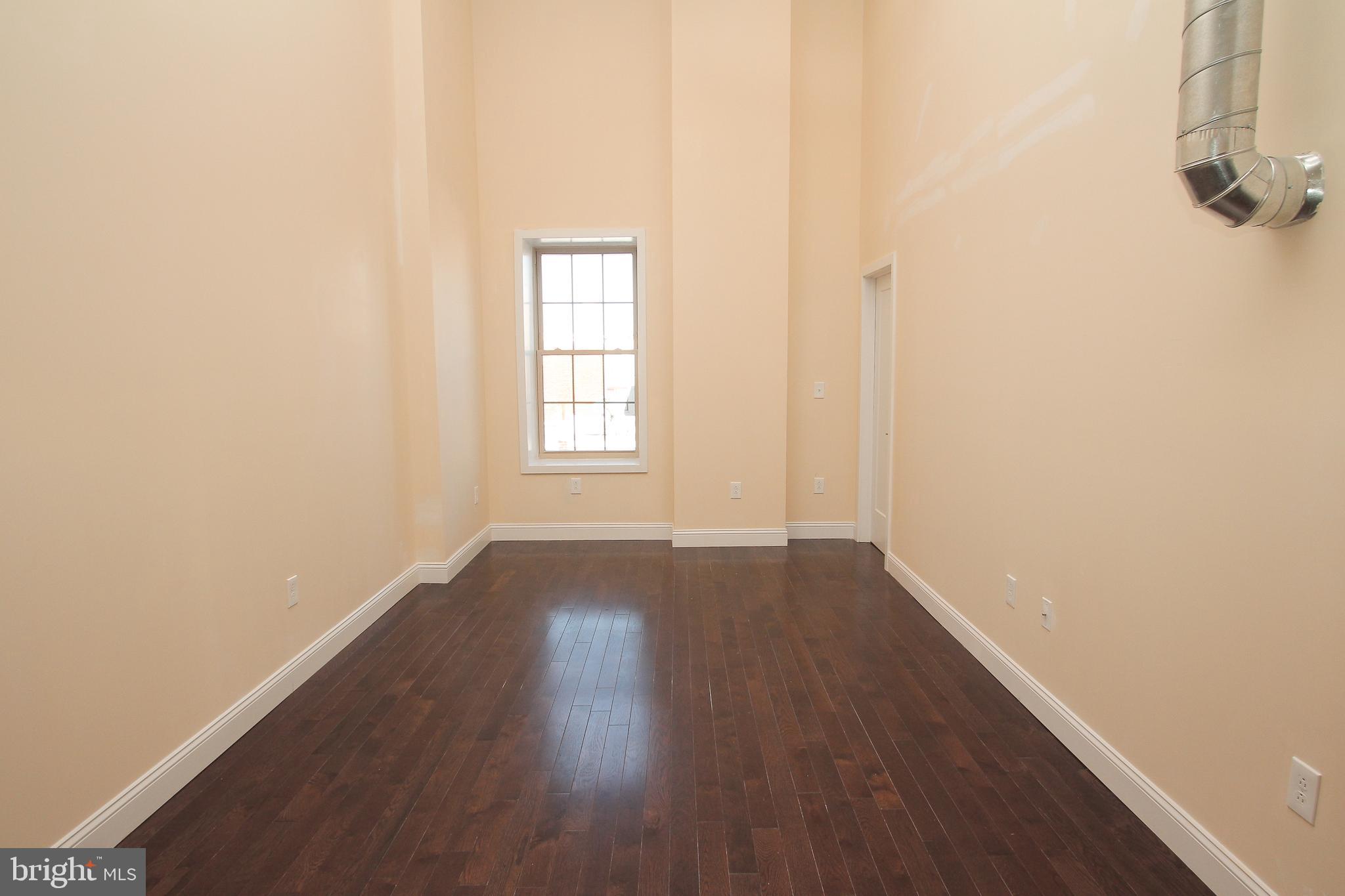 1218-20 South 8th Street, Unit 6 Philadelphia, PA 19147 - Photo 5 of 13