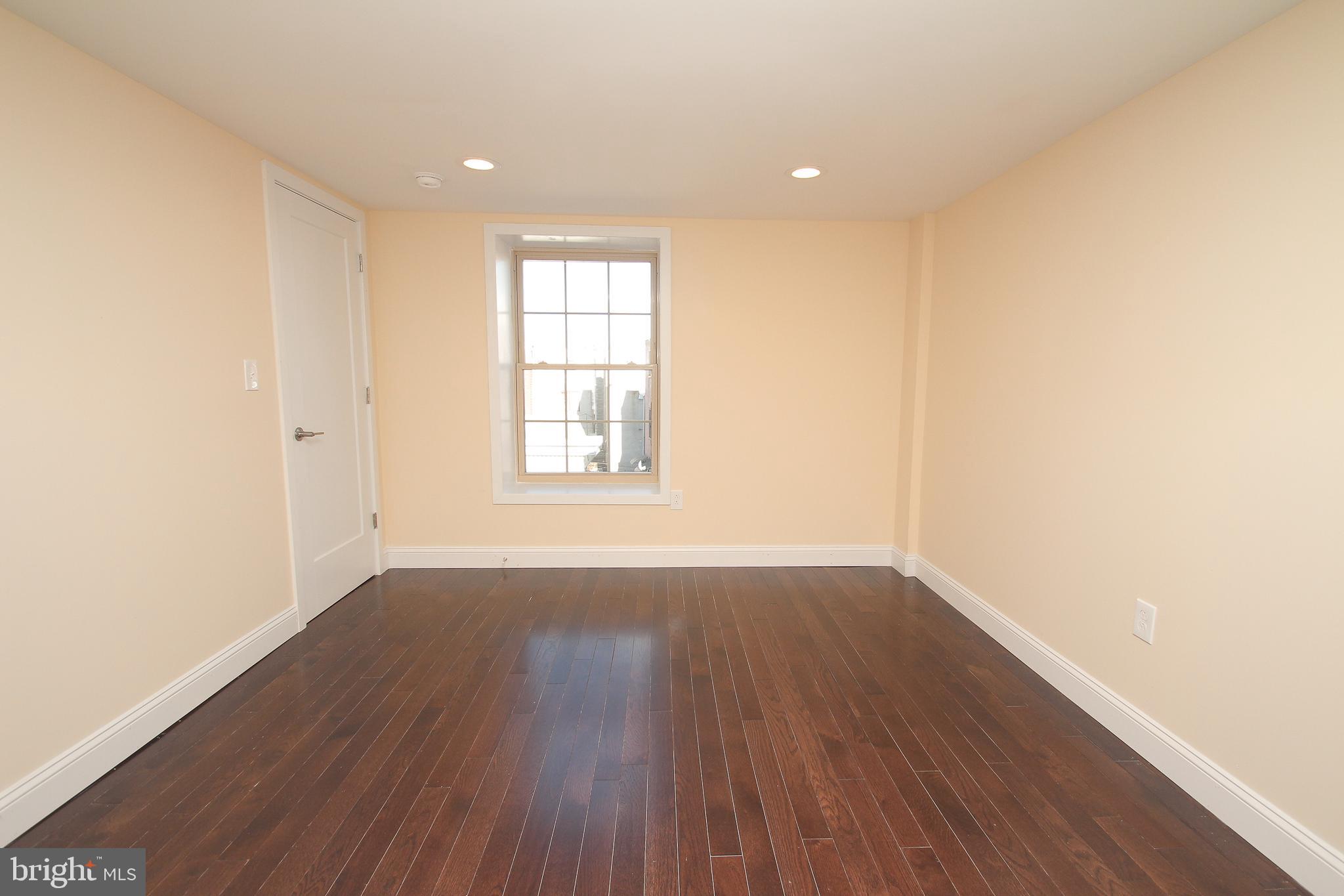 1218-20 South 8th Street, Unit 6 Philadelphia, PA 19147 - Photo 7 of 13