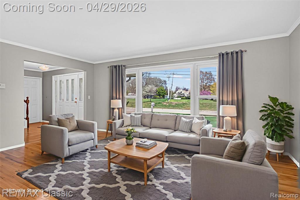 36365 Six Mile Road Livonia, MI 48152 - Photo 5 of 32