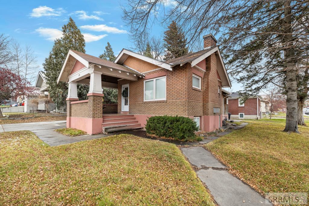 106 East 2nd South Rexburg, ID 83440 - Photo 1 of 25 Main View