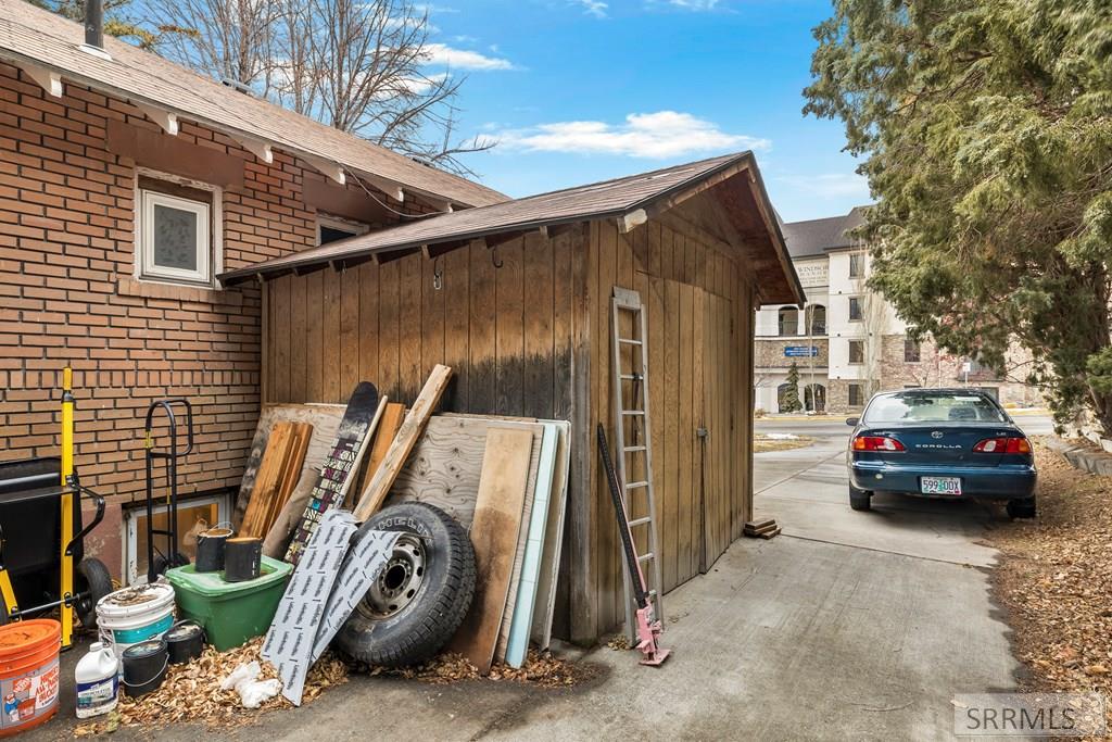 106 East 2nd South Rexburg, ID 83440 - Photo 5 of 25