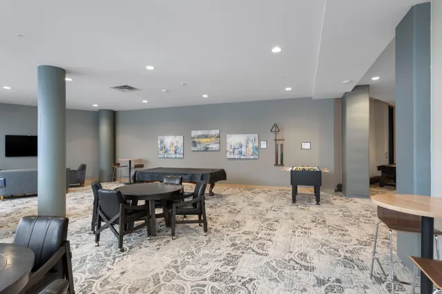 $4,295 | 1240 South 2nd Street, Unit 924, Minneapolis, MN 55415